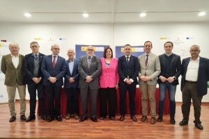 Autoridades y miembros de las SAT y comunidades de regantes beneficiarias.