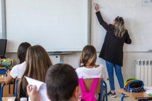 Saltan las alarmas por las agresiones a docentes.