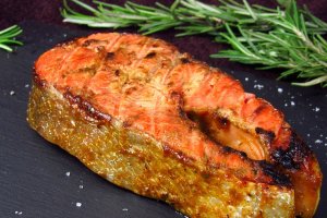 Salmón a la plancha. Foto: Pixaby