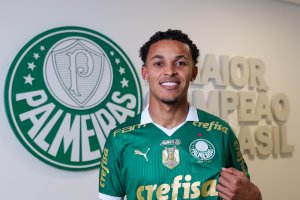 Lázaro Vinicius fue presentado el miércoles como uno de los grandes fichajes.