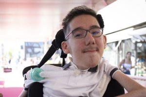 El actor, ‘streamer’ de videojuegos y creador de contenido Brian Albacete Oliver, ‘Brianeitor’. Foto: Cortesía de Brianeitor.