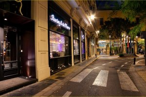 Restaurante Stanley & De Marco en la Plaza Flores de Almería.