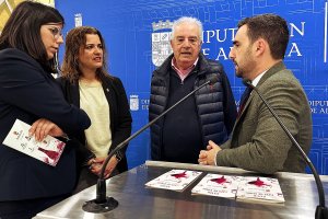 Almudena Morales, Noelia Damián, Gabriel Bosquet y Carlos Sánchez.