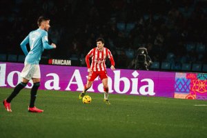Radovanovic tiene otro año de contrato en el Almería.
