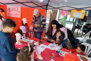 El centro académico de entretenimiento infantil Decroly Kids participó otro año más en la celebración con motivo del Día del Tomate.