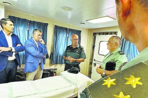 Visita a Almería del delegado de Gobierno en Andalucía y del director de la Guardia Civil.