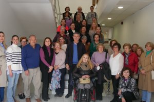 El alcalde de Adra y representantes de las asociaciones firmantes.