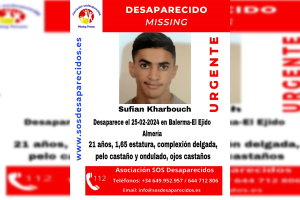 Cartel de SOS Desaparecidos con la imagen del joven desaparecido.