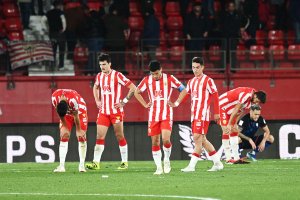 De nuevo caras de decepción al dejar pasar una nueva oportunidad de ganar un partido.