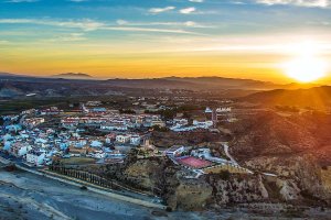 Vista general del municipio de Arboleas.