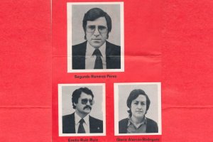 Gloria Alarcón en el cartel electoral de 1979, junto a los exalcaldes Emilio Ruiz y Segundo Ramírez. FOTO MANU GALLARDO