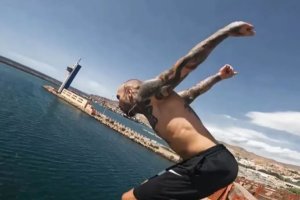 Vídeo publicado por La Tribu.