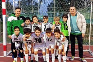 Los campeones de la fase oro de la liga benjamín de fútbol sala