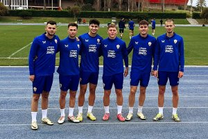 Cantón, Peñalver, Sanz, Ballestero, Abel y Álex.