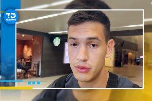 César Montes rompió su silencio camino de España.