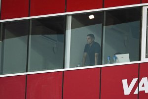 No tuvo que bajar al banquillo Francisco para ganarle al Almería.