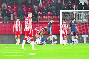 Cambiar esta imagen de decepción por alegría es lo que buscará el equipo de Pepe Mel.