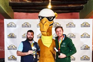 Los miembros de 'Mojácar Raid' tras su participación en la prueba.