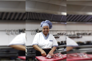 Fátima, en su restaurante.