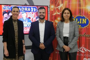 Las ediles de Cultura y presidencia y el responsable del Berlín Zirkus.