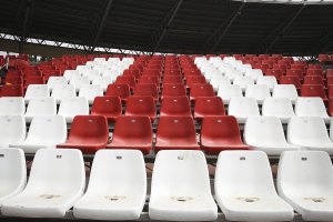 Las gradas supletorias la estrenó el Almería con el ascenso de Javi Gracias.