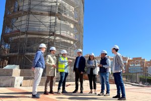 Visita a los trabajos en la Torre de los Perdigones.
