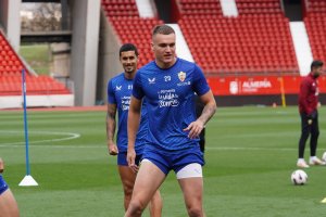 El delantero serbio Marko Milovanovic en un entrenamiento en el Estadio Mediterráneo.