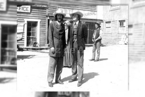 Vicente Hita y Pedro Baldó en uno de los rodajes que compartieron en el poblado de Tabernas.