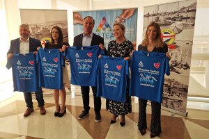 Presentación de la camiseta de la III Runner Fashion Carrera por el Autismo.