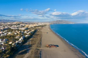 Imagen de archivo de la costa veratense.