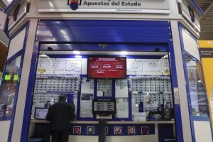 Imagen de archivo de una administración de Lotería.