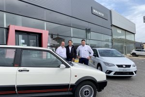El Ibiza de 1984 y el actual unidos en Seat Indalo Motor