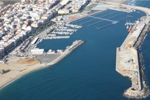 Archivo vista aérea del Puerto de Garrucha.