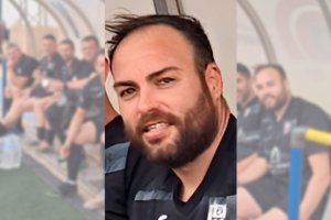 Antonio Jesús en una de sus últimas imágenes con el Muebles Ventaja.