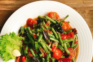 Anchoas en ensalada para este viernes saludable