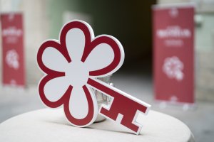 Nuevo distintivo para los hoteles.