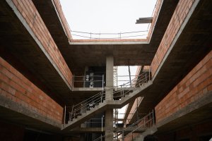 Estructura de las viviendas en construcción por Almería XXI en Costacabana
