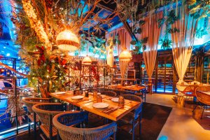 Uno de los salones del restaurante la Mala Pécora.