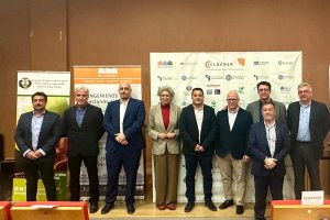 Participantes en el inicio de las Jornadas Cicloener en Almería