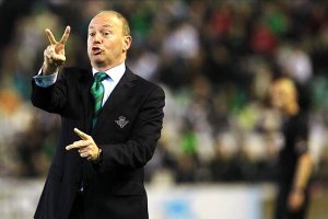 Pepe Mel tiene dos ascensos a Primera y una clasificación para Europa con el Betis.