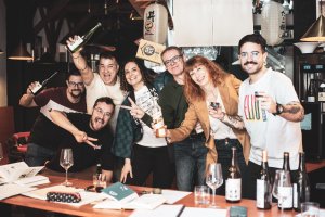 Clases y catas de sake impartidas por Elvira Aldaz.