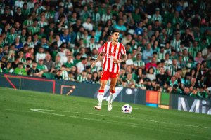 Chumi salió retratado en el partido frente al Real Betis.