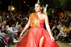 Desfile de moda en Huércal de Almería. PORTONA