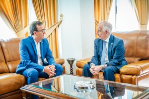 El presidente de la FAF y el alcalde de Roquetas.