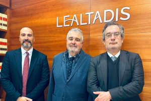 Pedro Fdez Cabrera, José Pascual Pozo y J. María Campos.