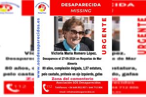 Cartel con la imagen de la desaparecida.