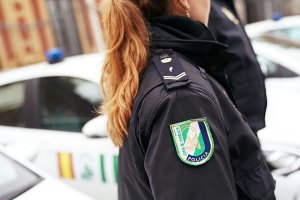 Agente de la Unidad Adscrita de Policía Nacional.