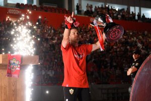 Rubi en su día más especial celebrando el ascenso a Primera División con el Almería.