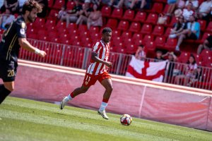Hugo Neves en el choque de ida, que acabó 2-2 y da una ligera ventaja al Real Jaén para avanzar.