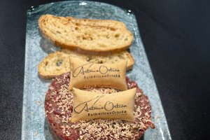 Situado en el Mercado Central de Almería.